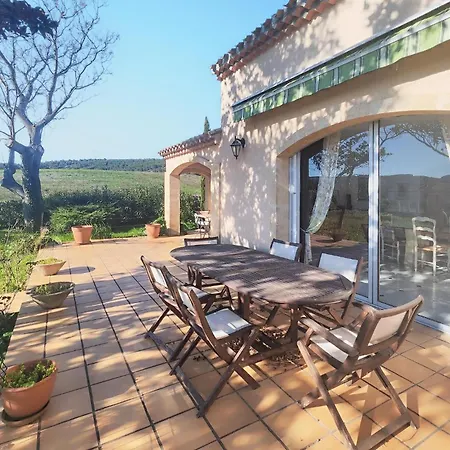 Beautiful In With Private Swimming Pool, Be Inside Or Outside Holiday home Cruzy