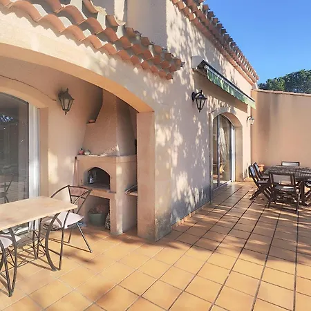 Holiday home Beautiful In With Private Swimming Pool, Be Inside Or Outside *